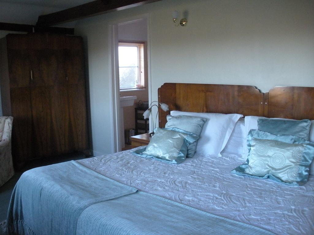 Manor Farm Oast Bed and Breakfast Winchelsea Værelse billede